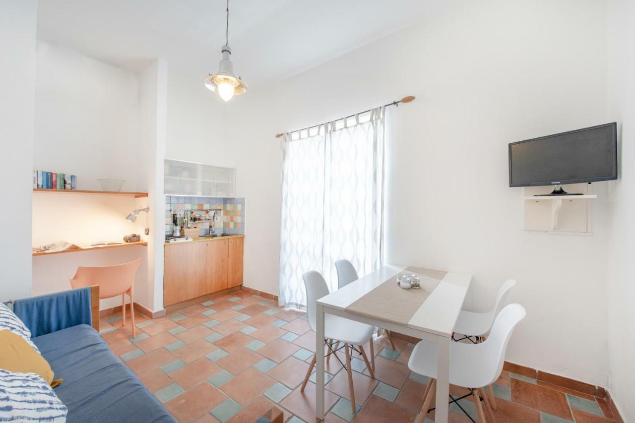 Gioia 37 Apartments Procida Exterior photo